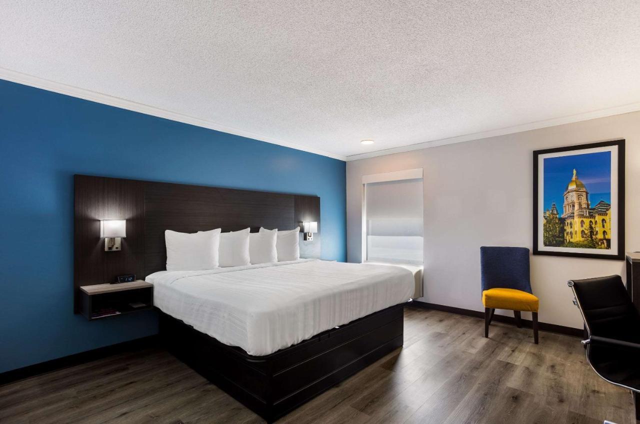 Quality Inn South Bend Near Notre Dame Eksteriør billede